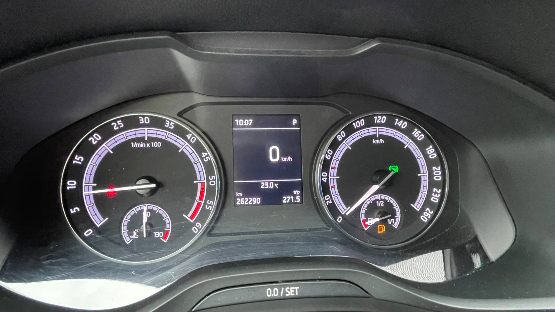 32333330_23
