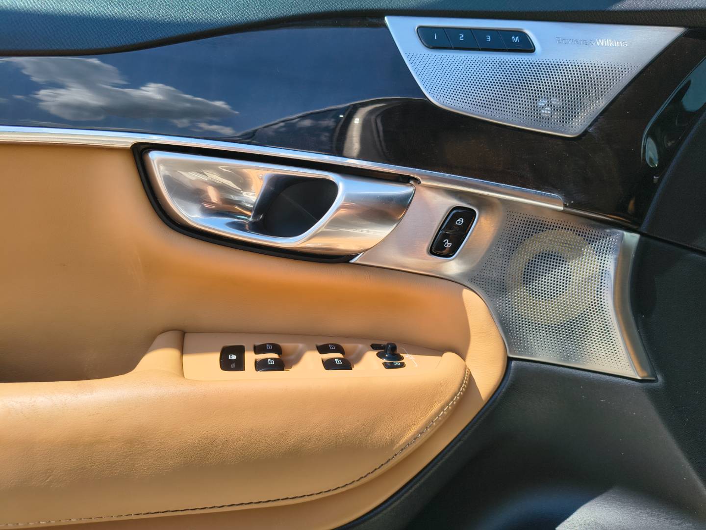 32956412_7