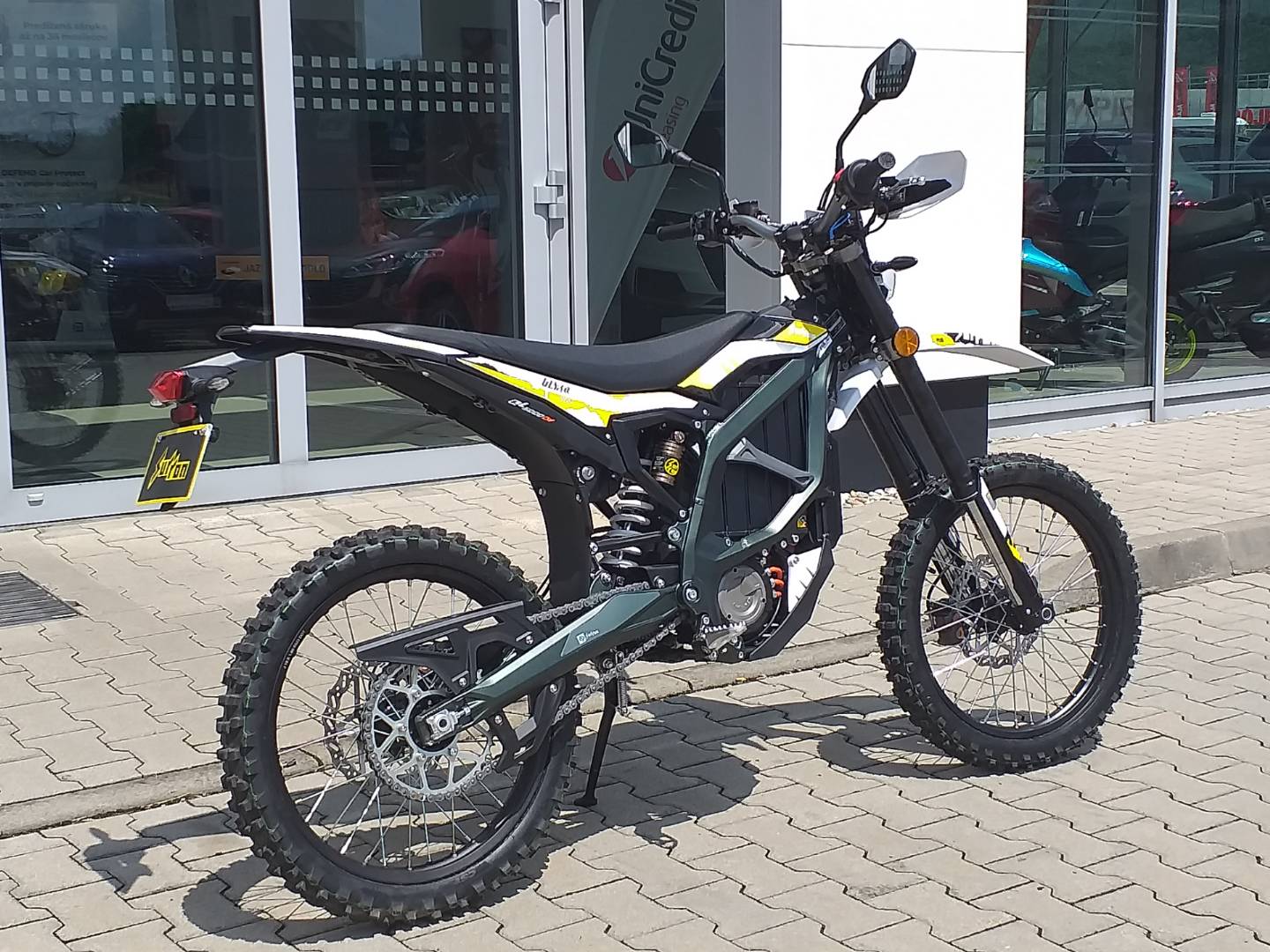 Sur - Ron Ultra Bee Demo motocykel – Obrázok 6