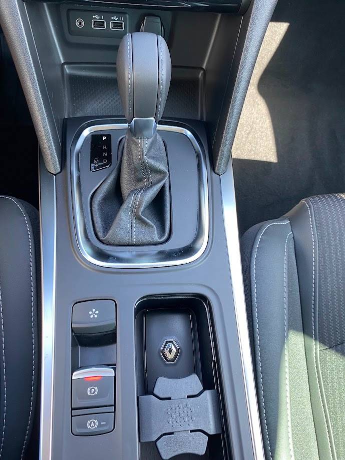Renault Mégane GrandCoupé techno TCe 140 EDC – Obrázok 19