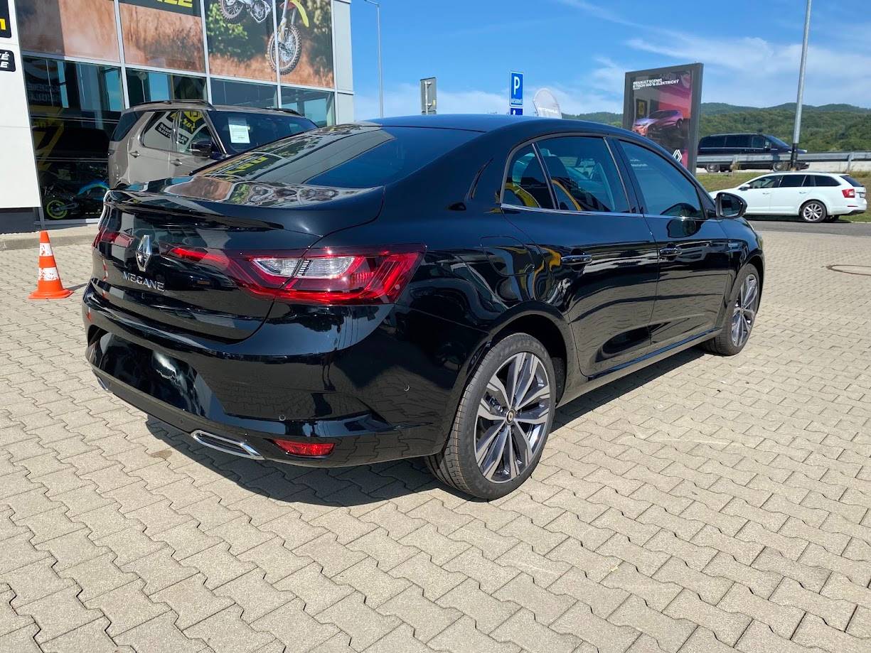 Renault Mégane GrandCoupé techno TCe 140 EDC – Obrázok 5