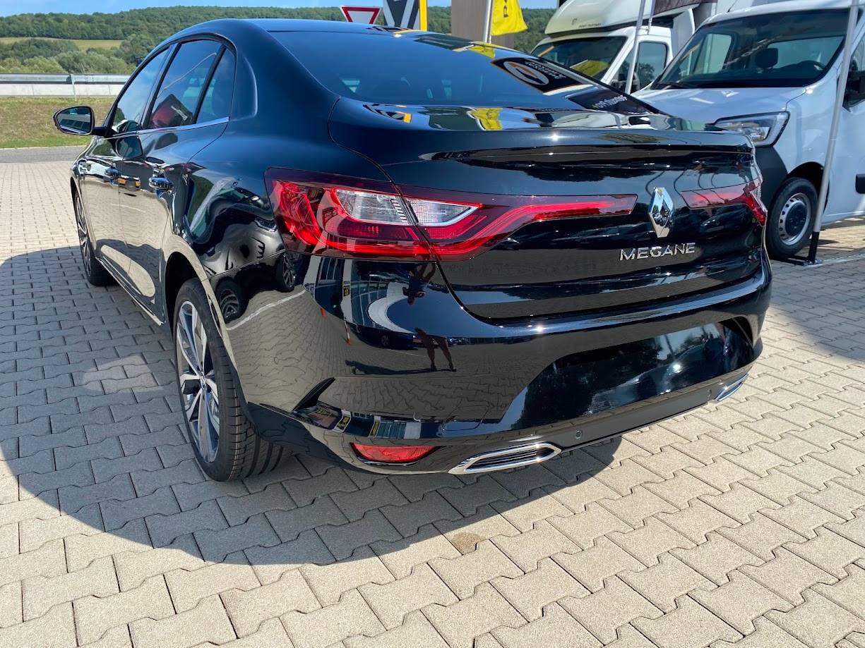 Renault Mégane GrandCoupé techno TCe 140 EDC – Obrázok 7