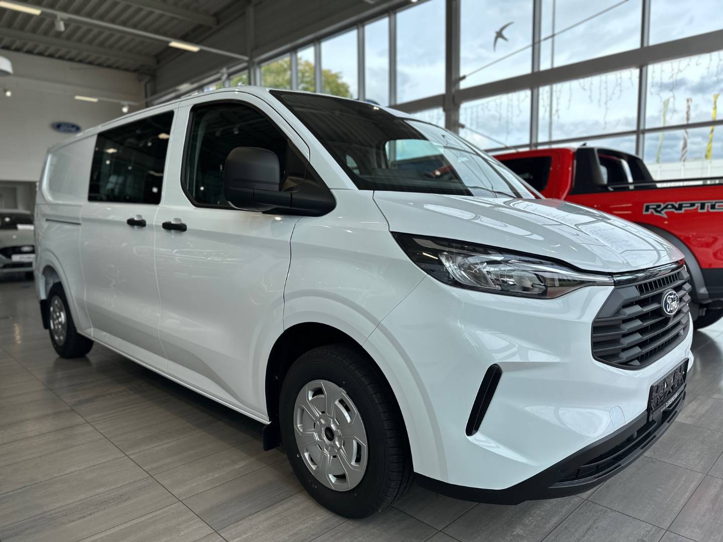 Ford Transit Custom 2.0 TDCi EcoBlue Trend L2H1 T320 – Obrázok 3