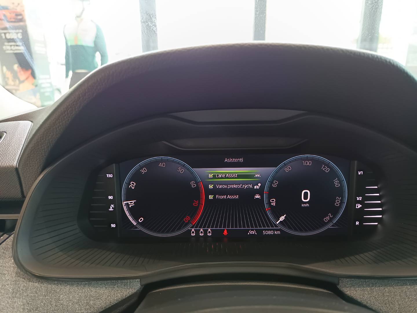 Škoda Scala 1.0 TSI Drive Plus – Obrázok 9
