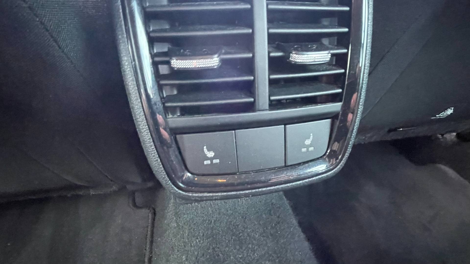 Škoda Kamiq 1,5 TSI DSG, Kamera – Obrázok 21