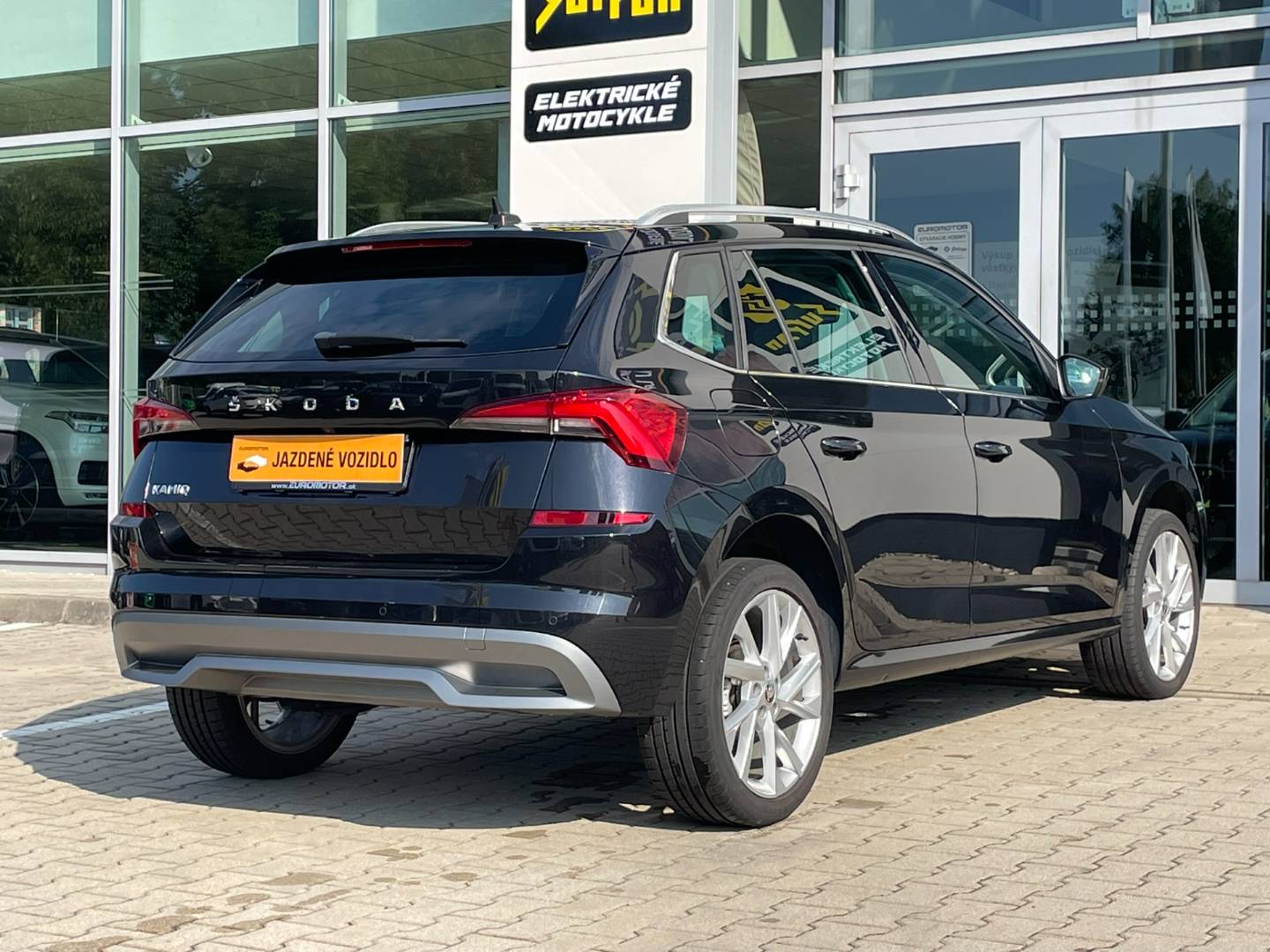 Škoda Kamiq 1,5 TSI DSG, Kamera – Obrázok 6