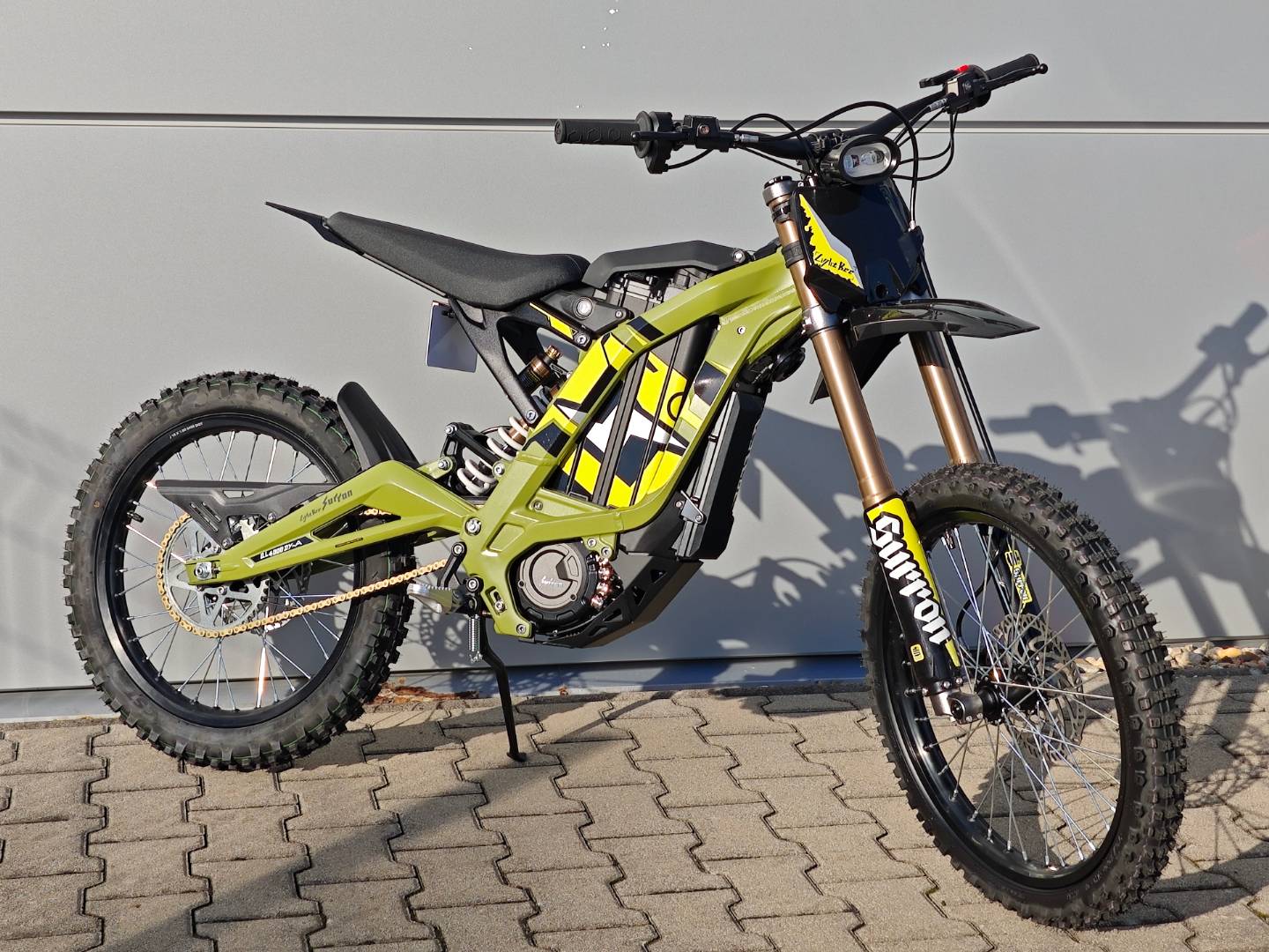 Sur - Ron Light Bee X – Obrázok 2