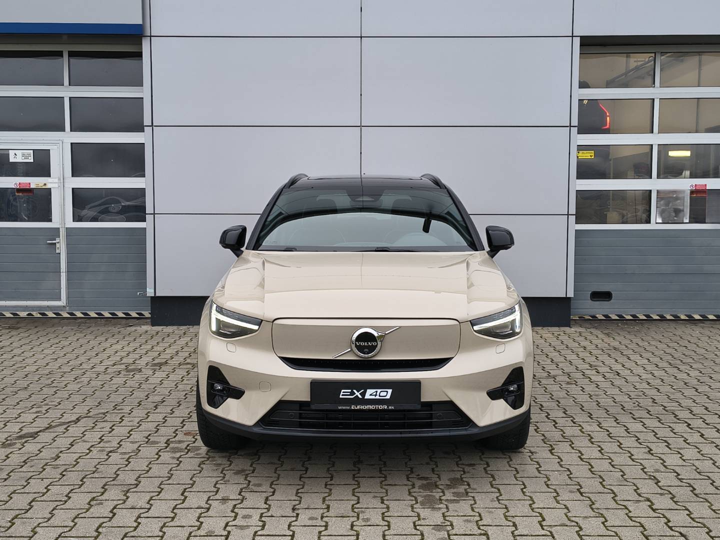 Volvo EX40 ULTRA single motor EXTENDED RANGE – Obrázok 2