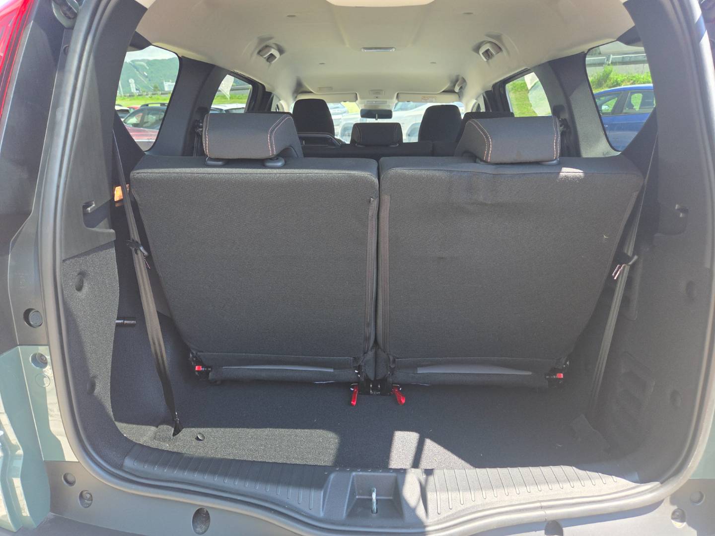 Dacia Jogger 1.0 TCe 110k Extreme 7 miest – Obrázok 5