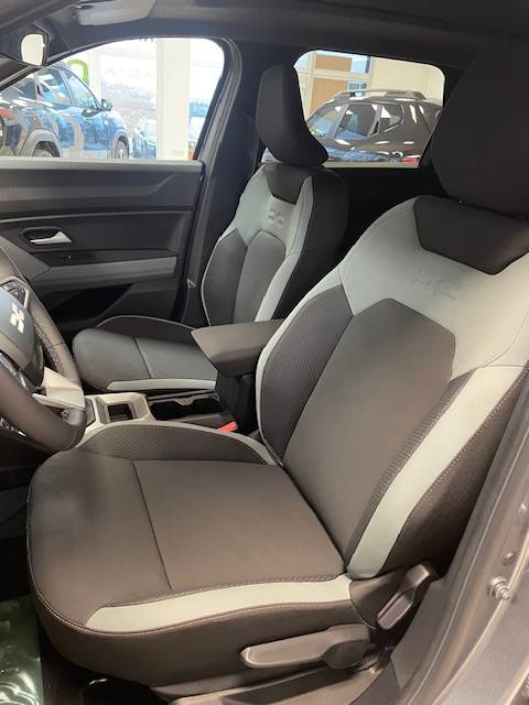 Dacia Bigster Extreme mild hybrid-G 140 – Obrázok 11