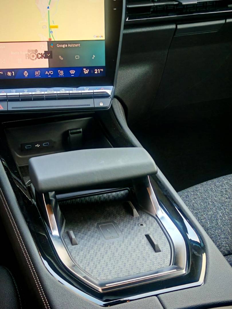 Renault Austral techno full hybrid E-Tech 200 – Obrázok 31