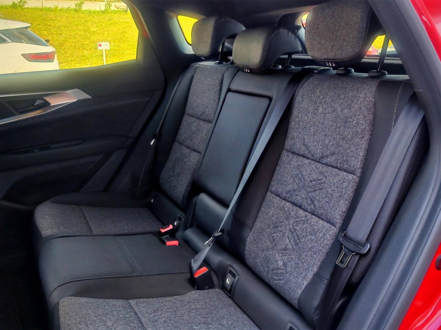 Renault Austral techno full hybrid E-Tech 200 – Obrázok 35
