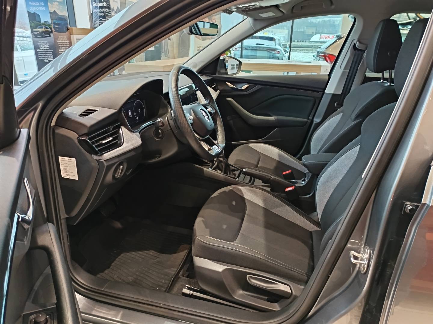 Škoda Kamiq 1.0 TSI Drive 130 Plus DSG – Obrázok 10