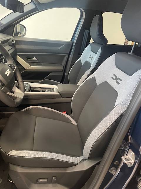 Dacia Bigster journey hybrid 155 – Obrázok 12