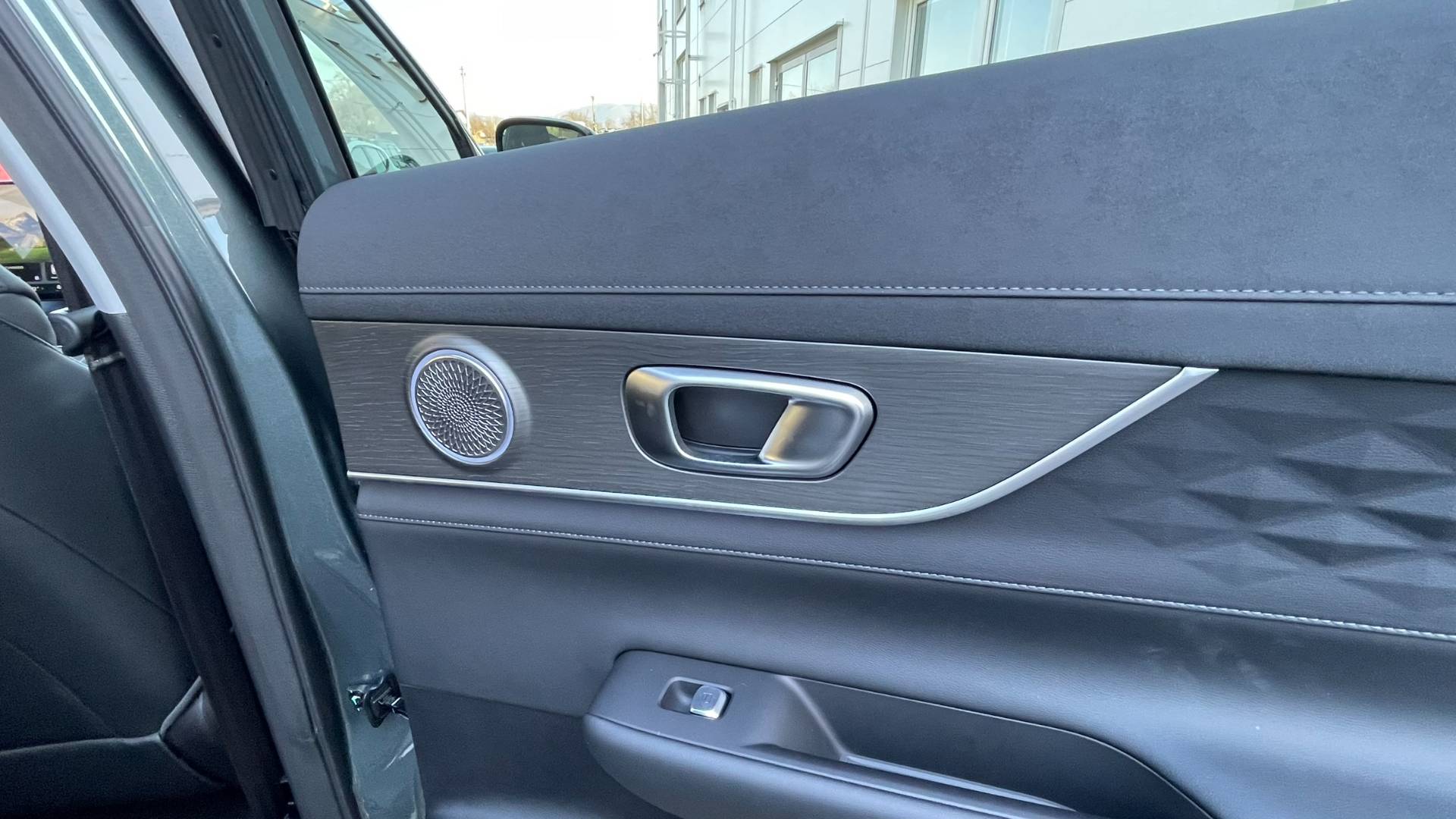 Chery Tiggo 8 1.6 TGDI 147k 7-DCT UNIQUE – Obrázok 22