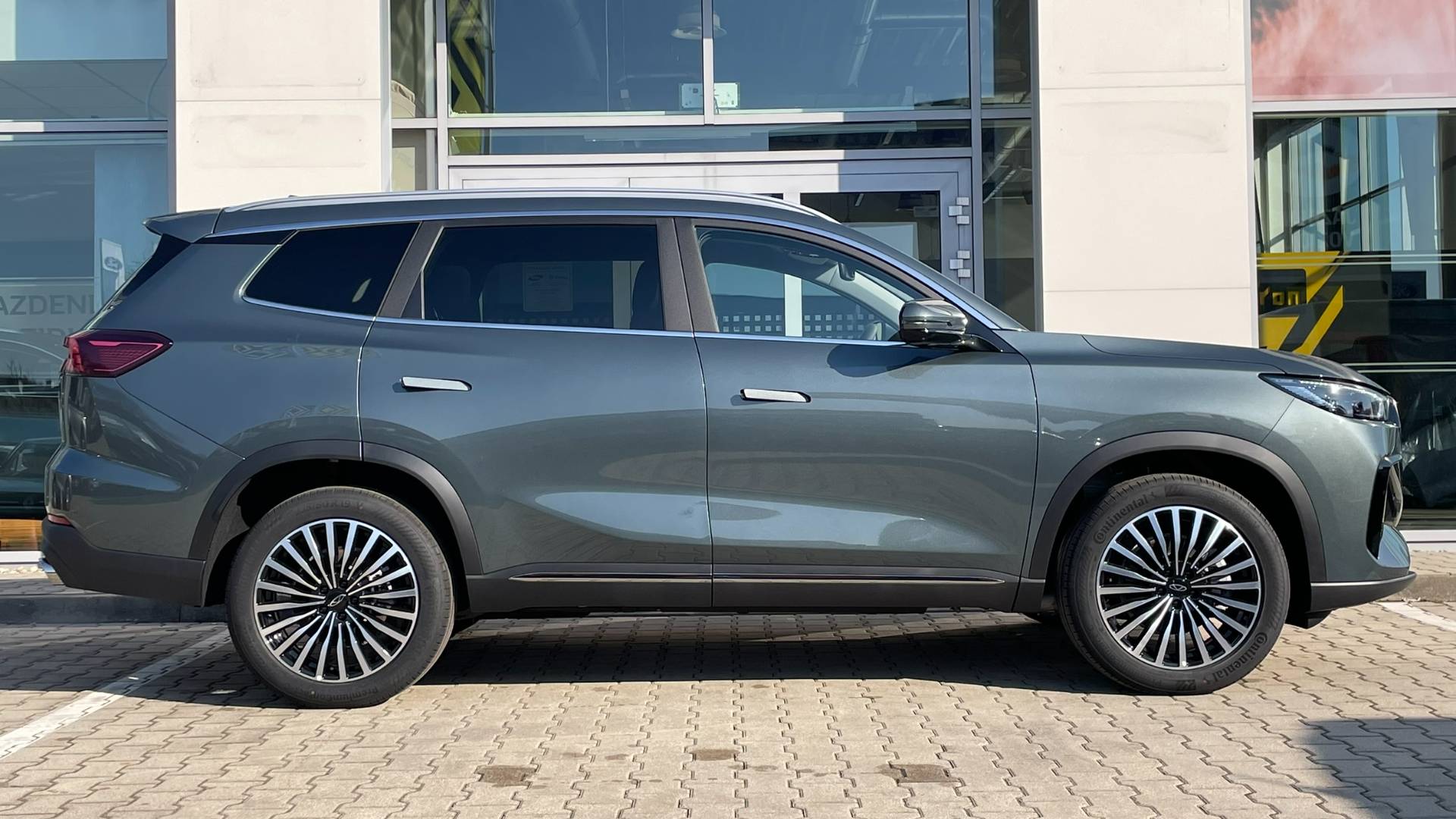 Chery Tiggo 8 1.6 TGDI 147k 7-DCT UNIQUE – Obrázok 8