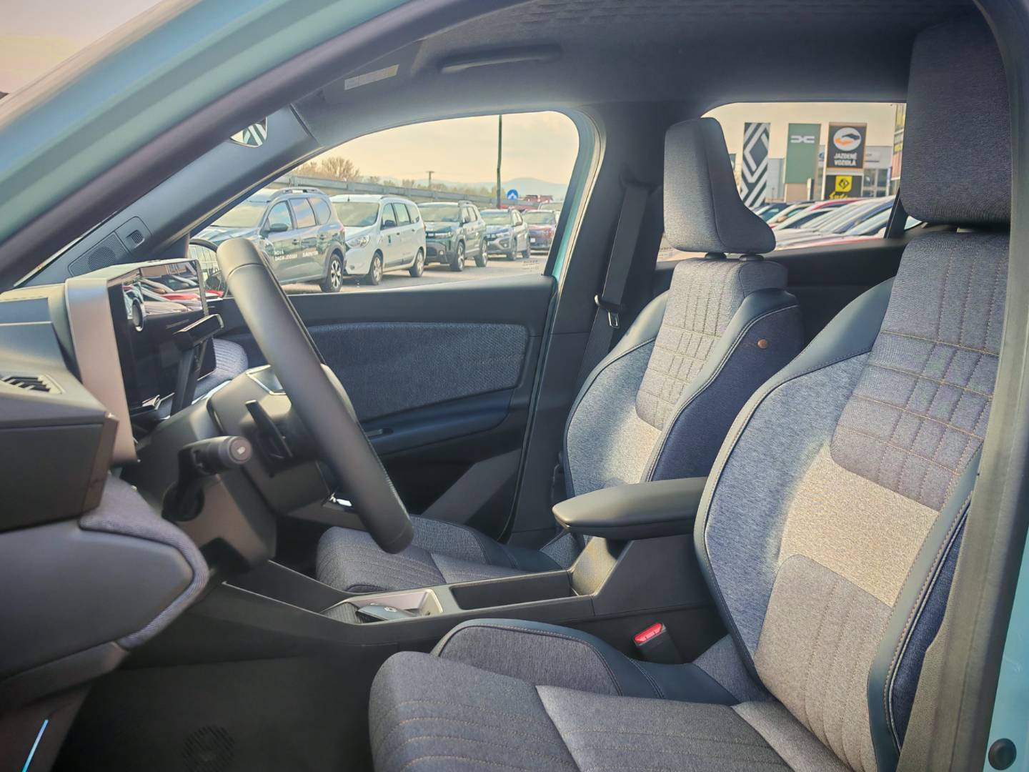 Renault R4 techno 150 k comfort range – Obrázok 15