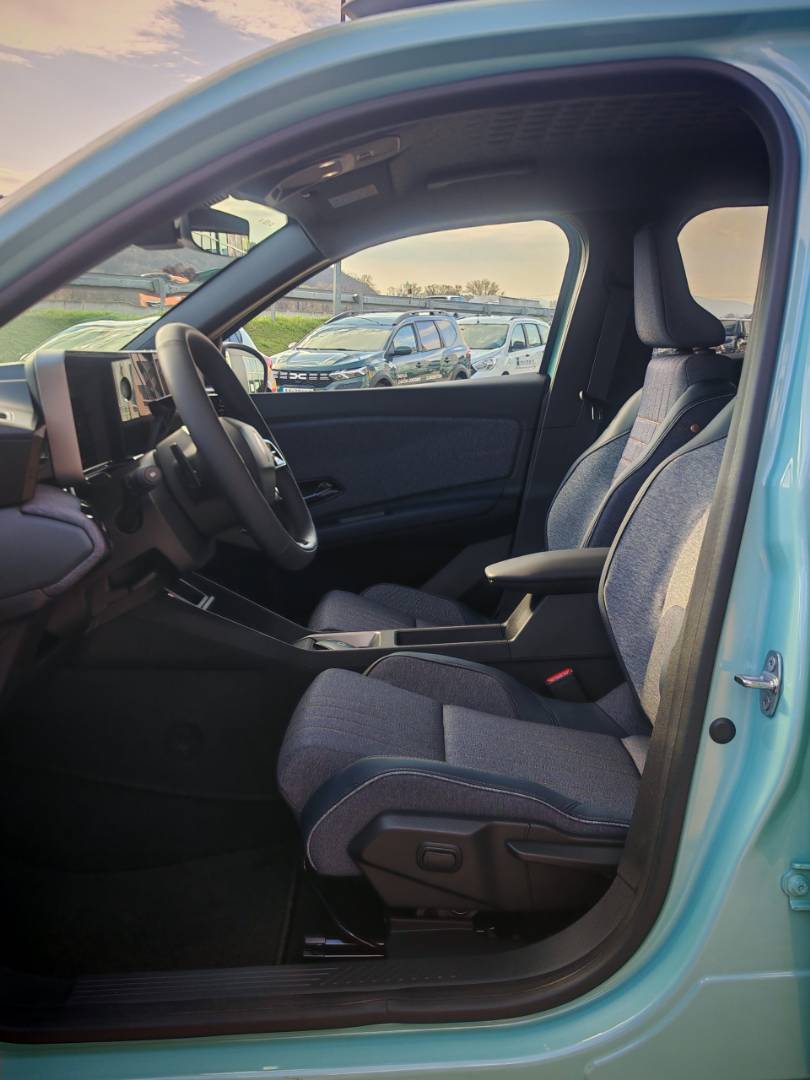 Renault R4 techno 150 k comfort range – Obrázok 16
