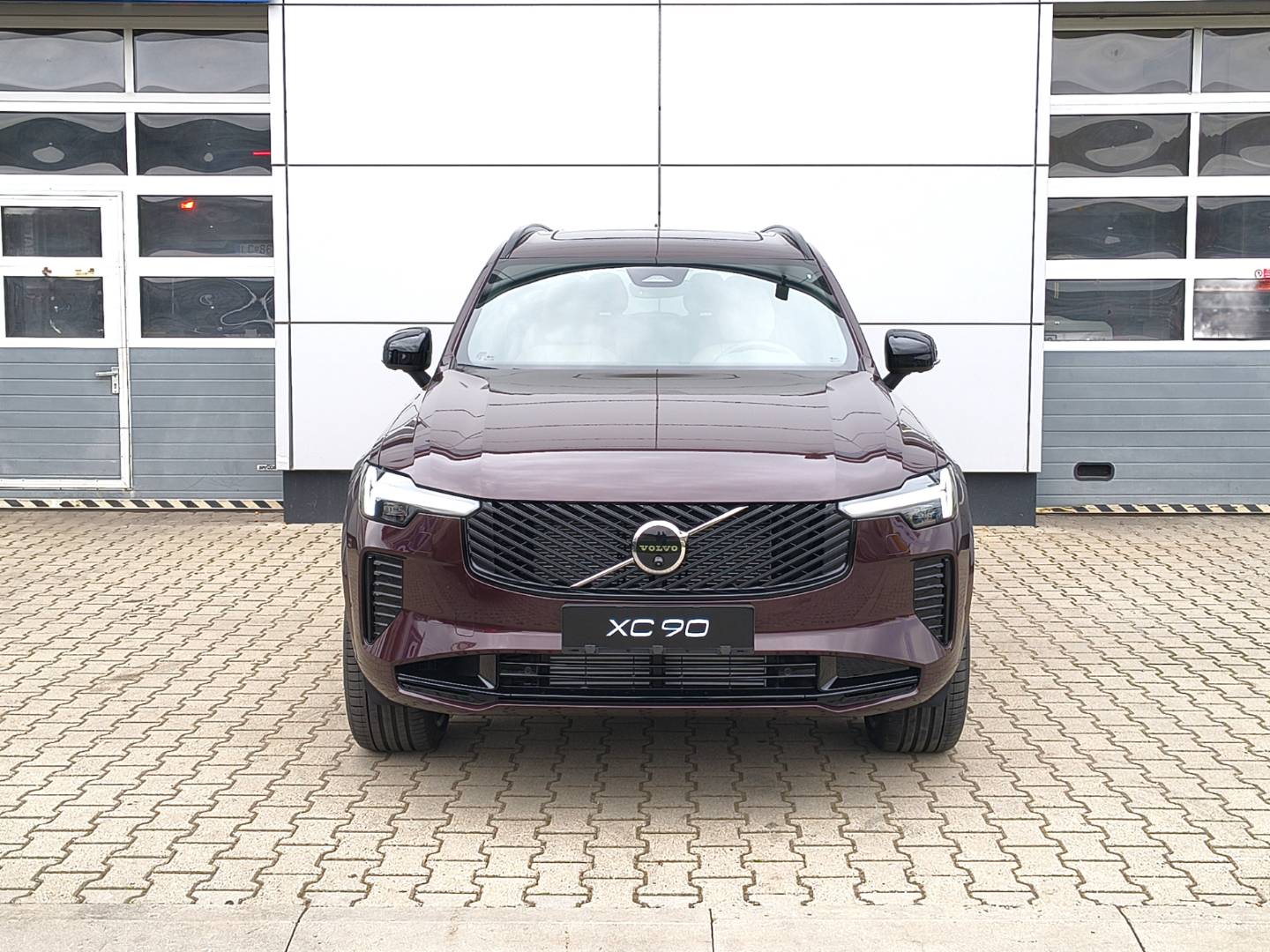 Volvo XC90 T8 Plus Dark AWD – Obrázok 2
