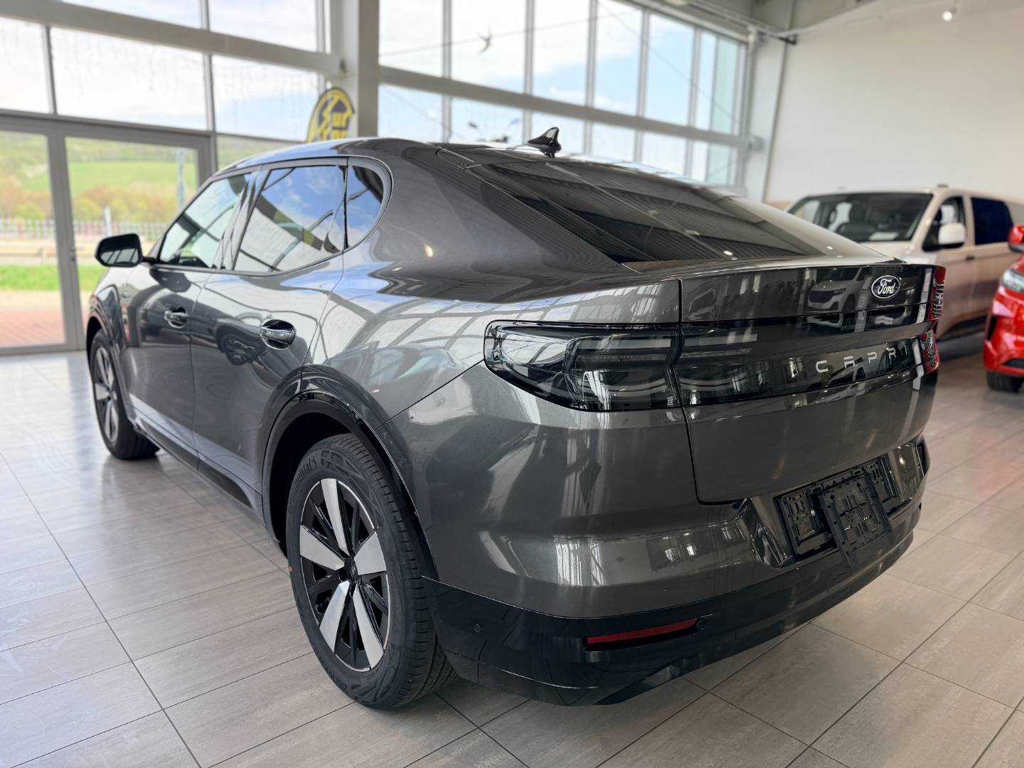 Ford Capri EV MAX (79kWh) 340k (250kW) - AWD Select – Obrázok 6