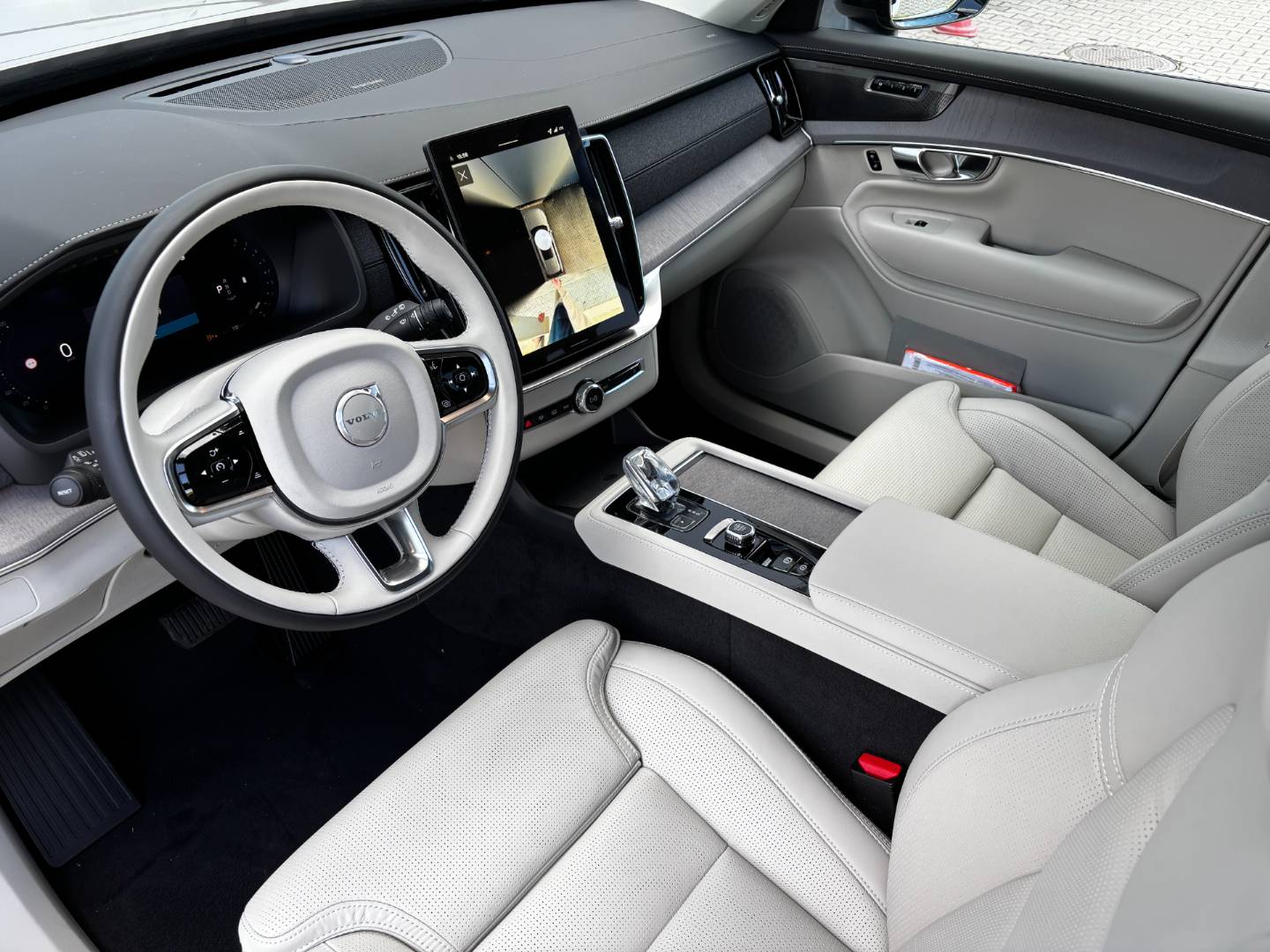 Volvo XC90 B5 PLUS Bright – Obrázok 6