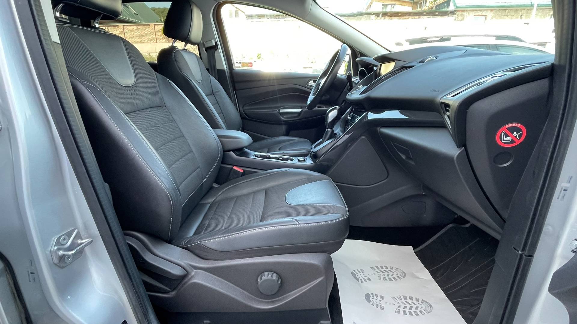 Ford Kuga 2.0 TDCi Duratorq 150k Titanium AWD A/T – Obrázok 12