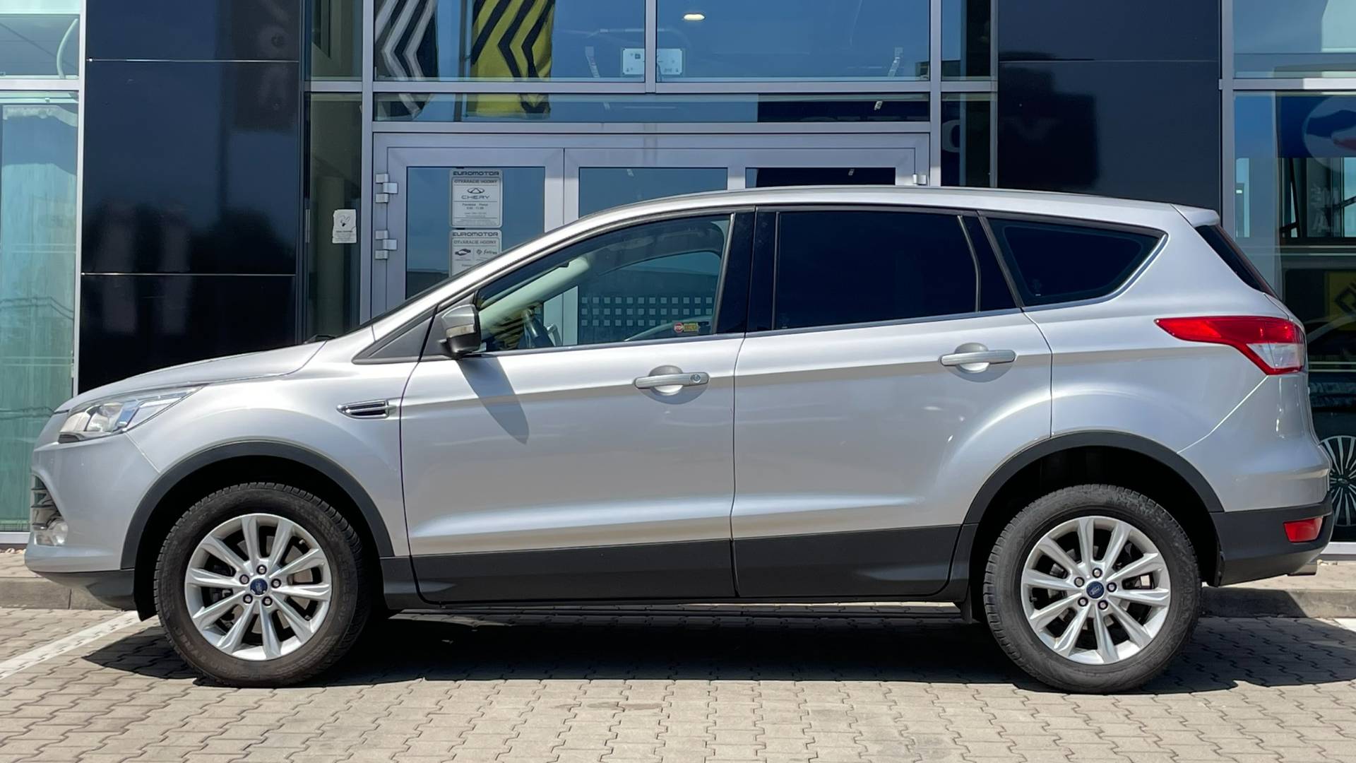 Ford Kuga 2.0 TDCi Duratorq 150k Titanium AWD A/T – Obrázok 7