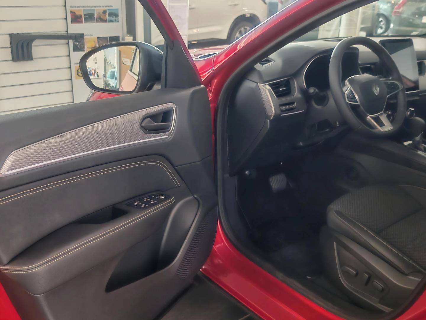 Renault Arkana techno full hybrid E-Tech 145 – Obrázok 6