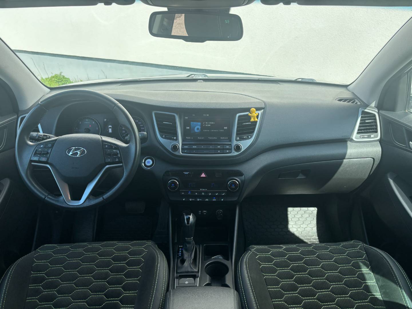 Hyundai Tucson 1.7 CRDi Premium 7DCT – Obrázok 11