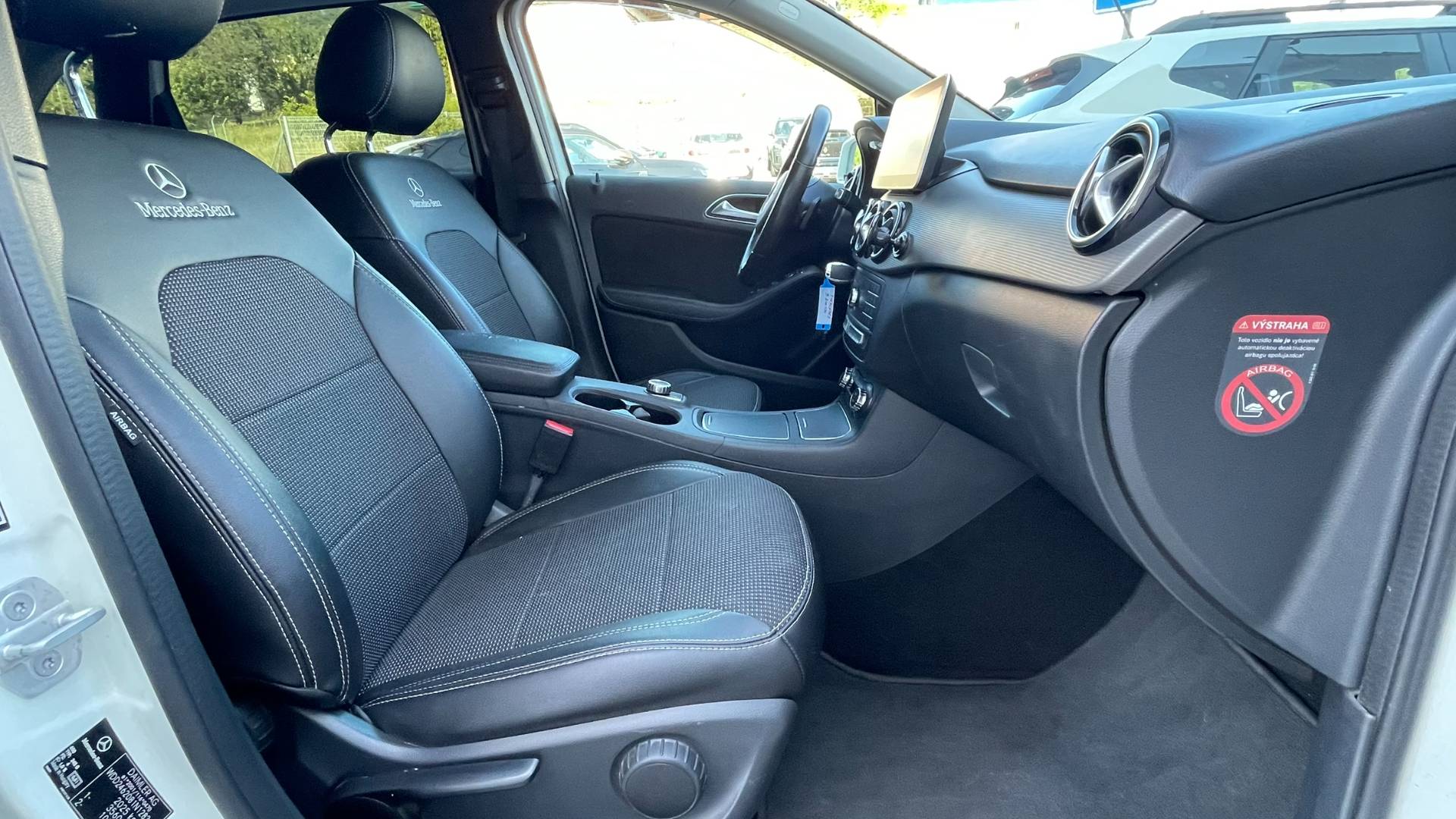 Mercedes-Benz B trieda 200 CDI AT/7, Tempomat, Navi, Kamera, nové v SR – Obrázok 12
