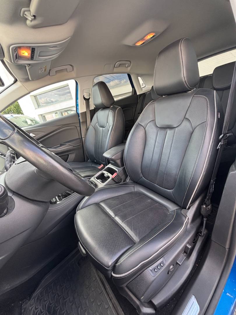 Opel Grandland X 1.2 TURBO S&S Ultimate – Obrázok 9