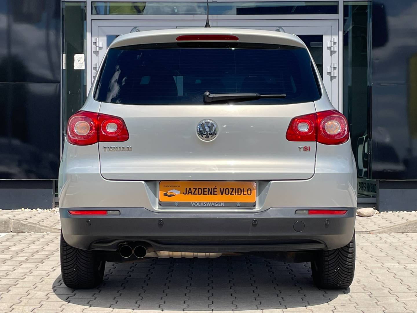 Volkswagen Tiguan 1.4 TSI 4x4 Sport , xenon, kamera, nové v SR – Obrázok 5