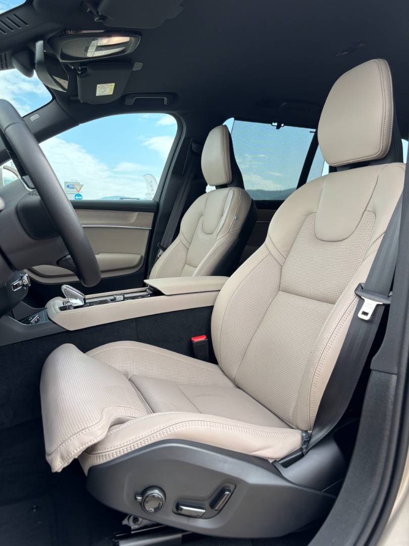 Volvo XC90 B5 AWD PLUS BRIGHT – Obrázok 6