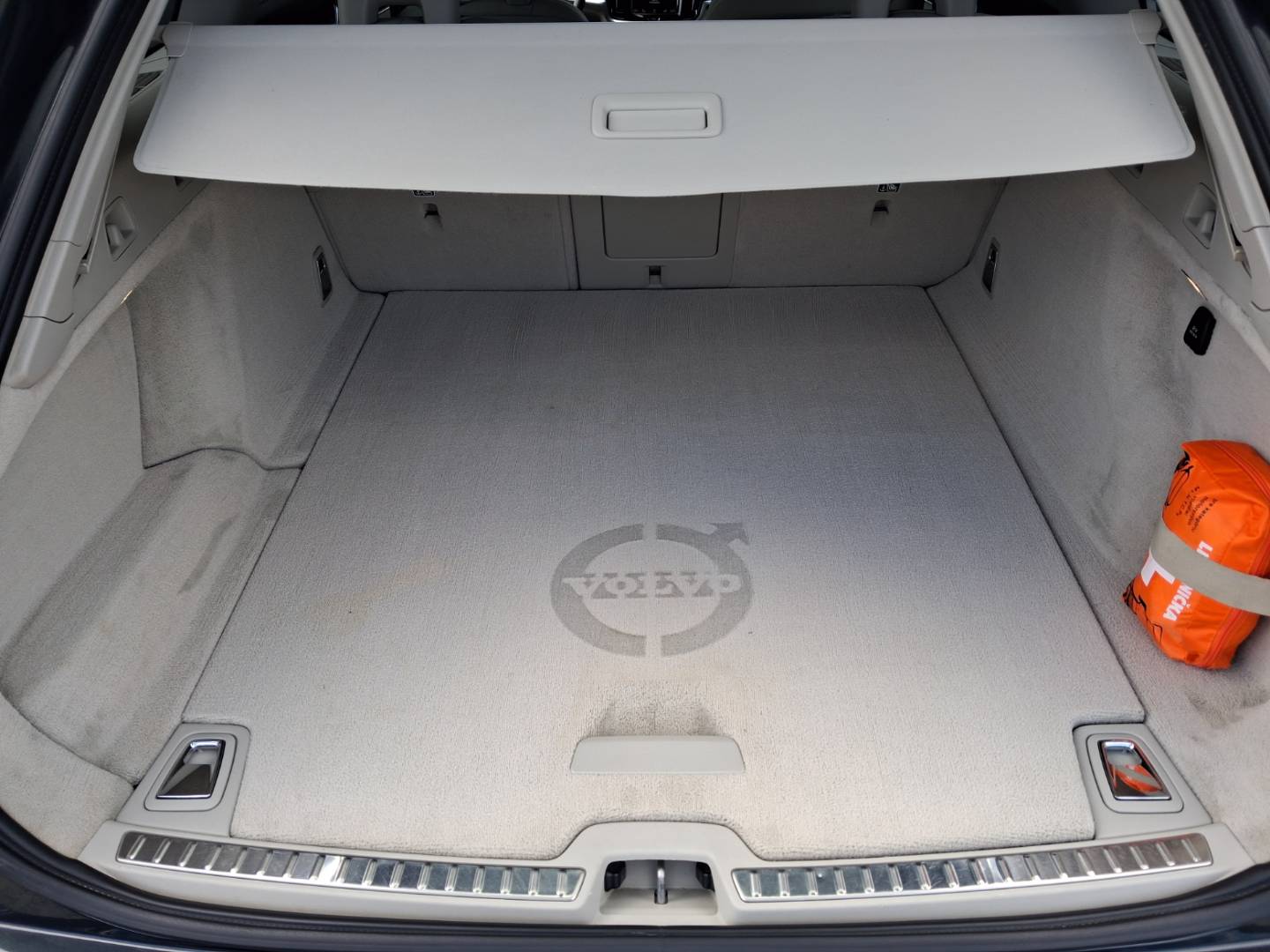 Volvo V90 CROSS COUNTRY PRO – Obrázok 11