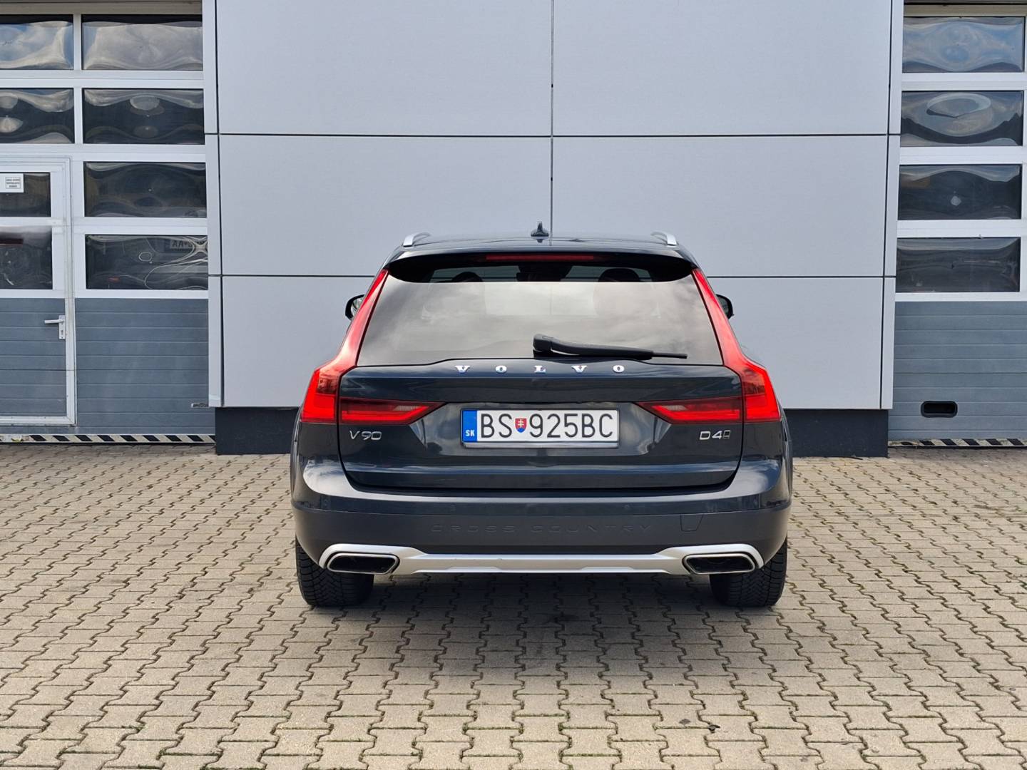Volvo V90 CROSS COUNTRY PRO – Obrázok 4