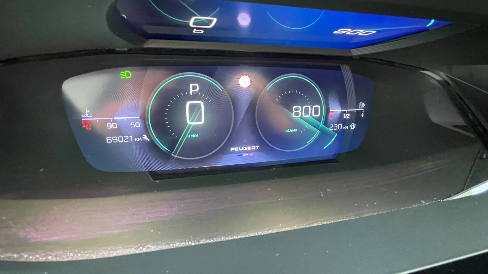 Peugeot 308 Break/SW GT 1.5 Bluehdi SW EAT8 1.majiteľ – Obrázok 38