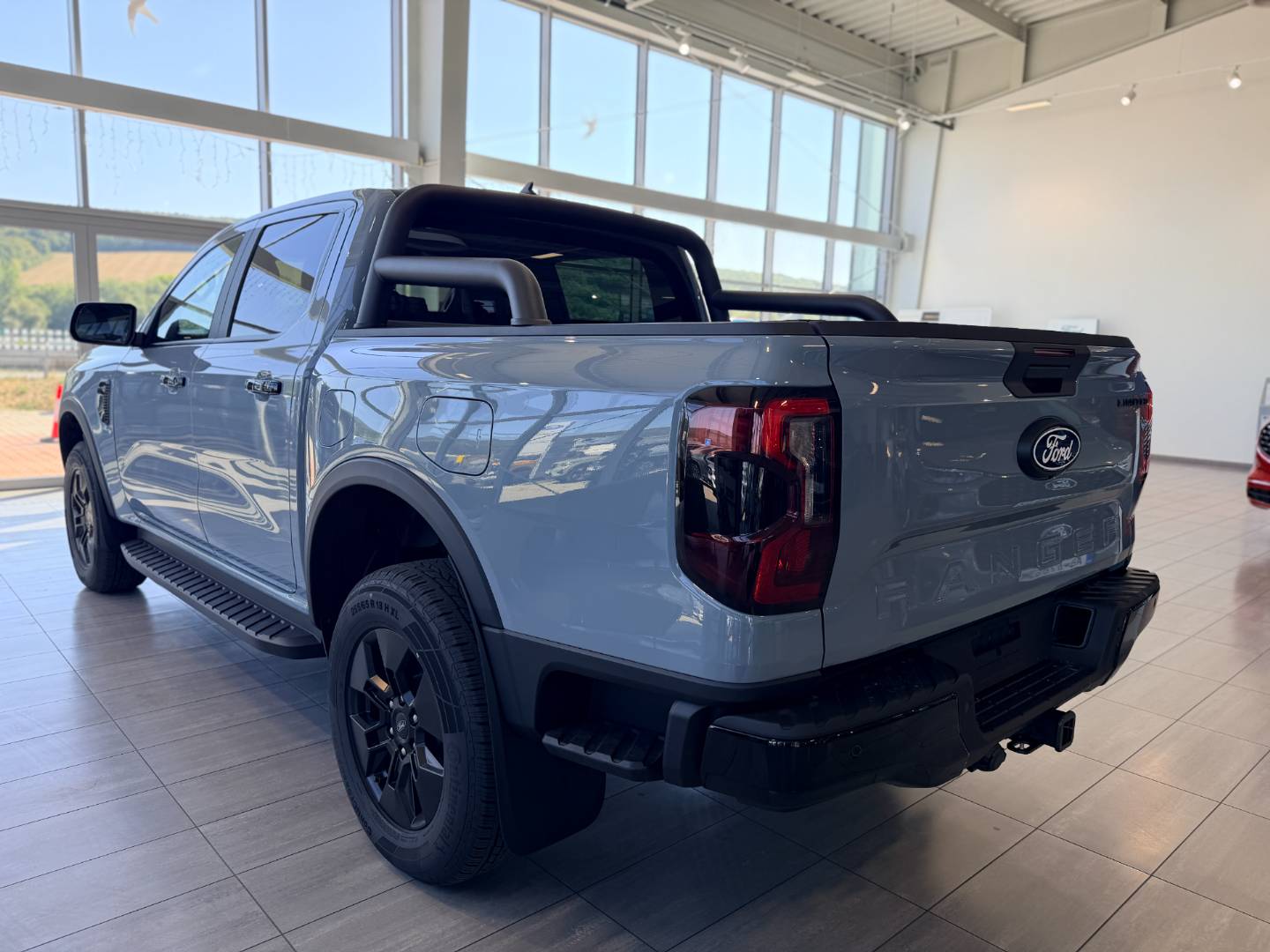Ford Ranger 2. 3 EcoBoost PHEV 281k A10 - e-4WD (207kW) Limited – Obrázok 6