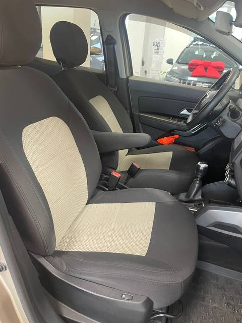 Dacia Duster 1.6 SCe S&S Prestige 4x4 – Obrázok 22