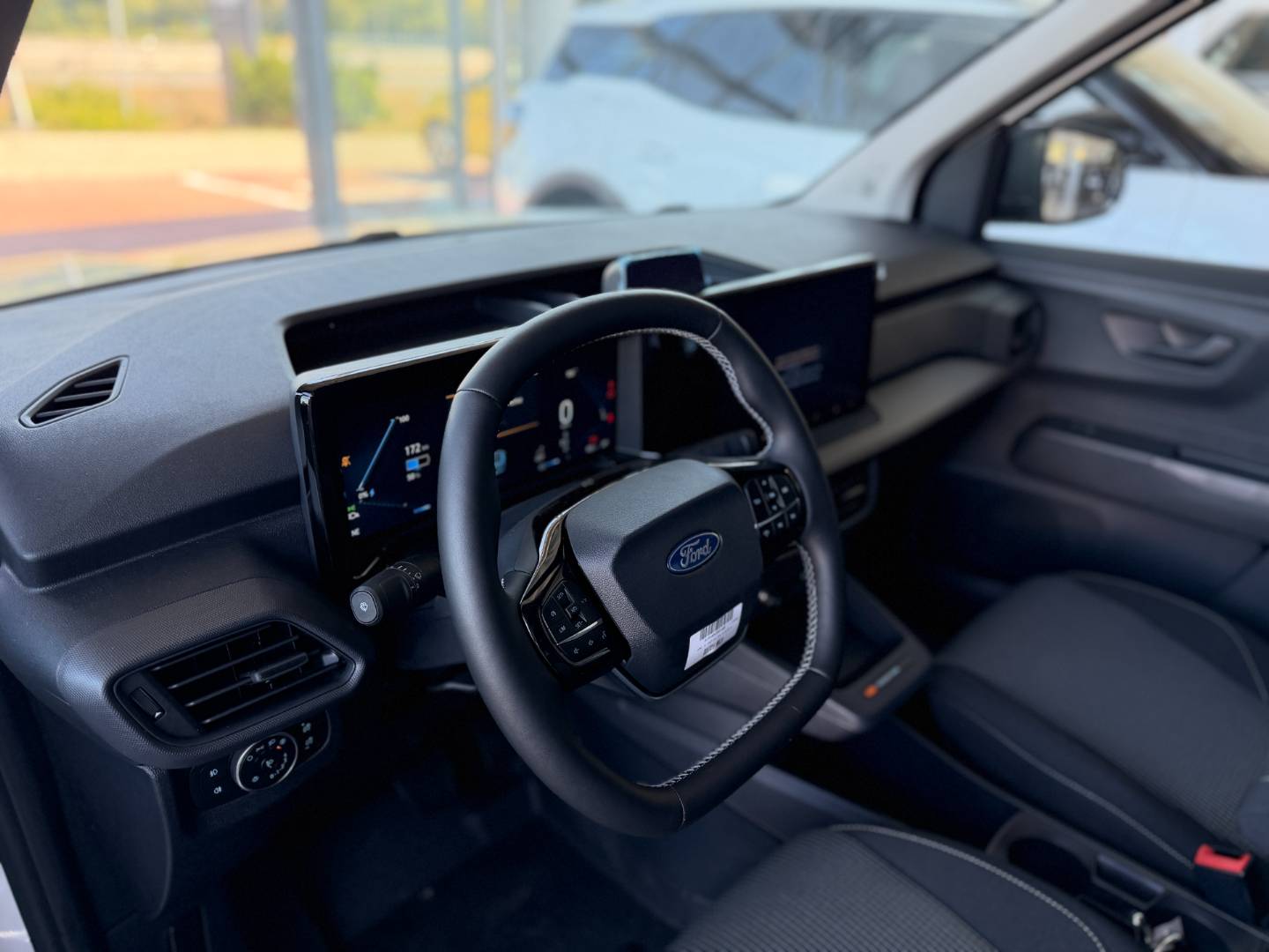 Ford Transit Courier EV STD (46kWh) 136k (100kW) – Obrázok 10