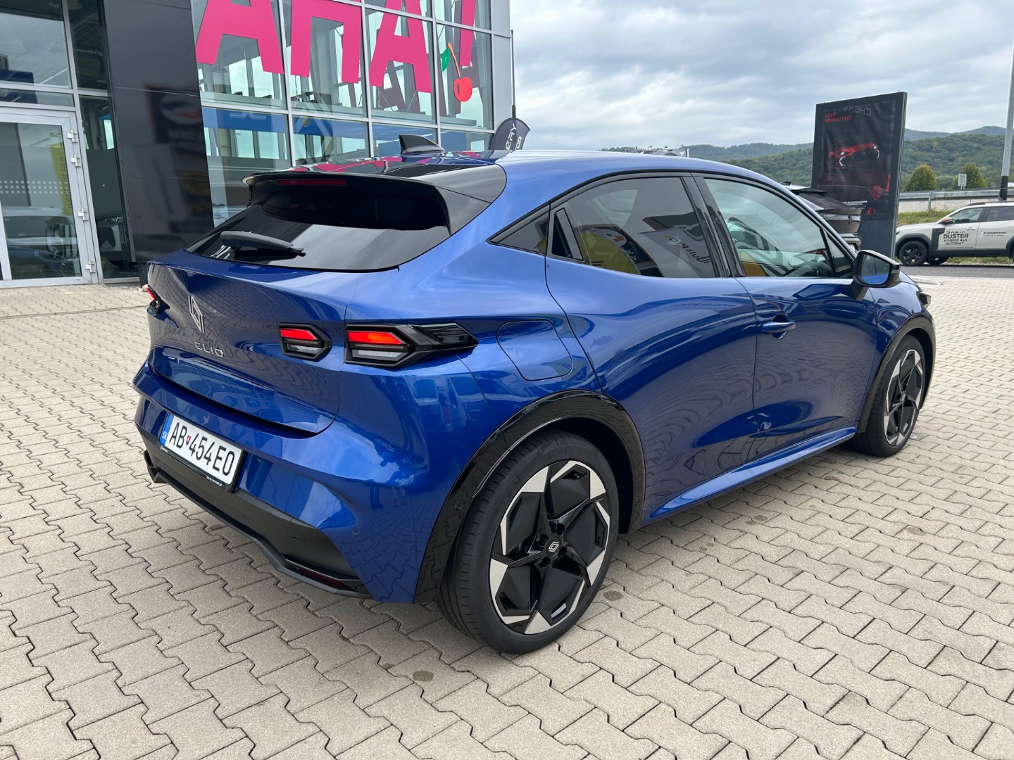 Renault Clio 1.0 TCe 90 Techno – Obrázok 4