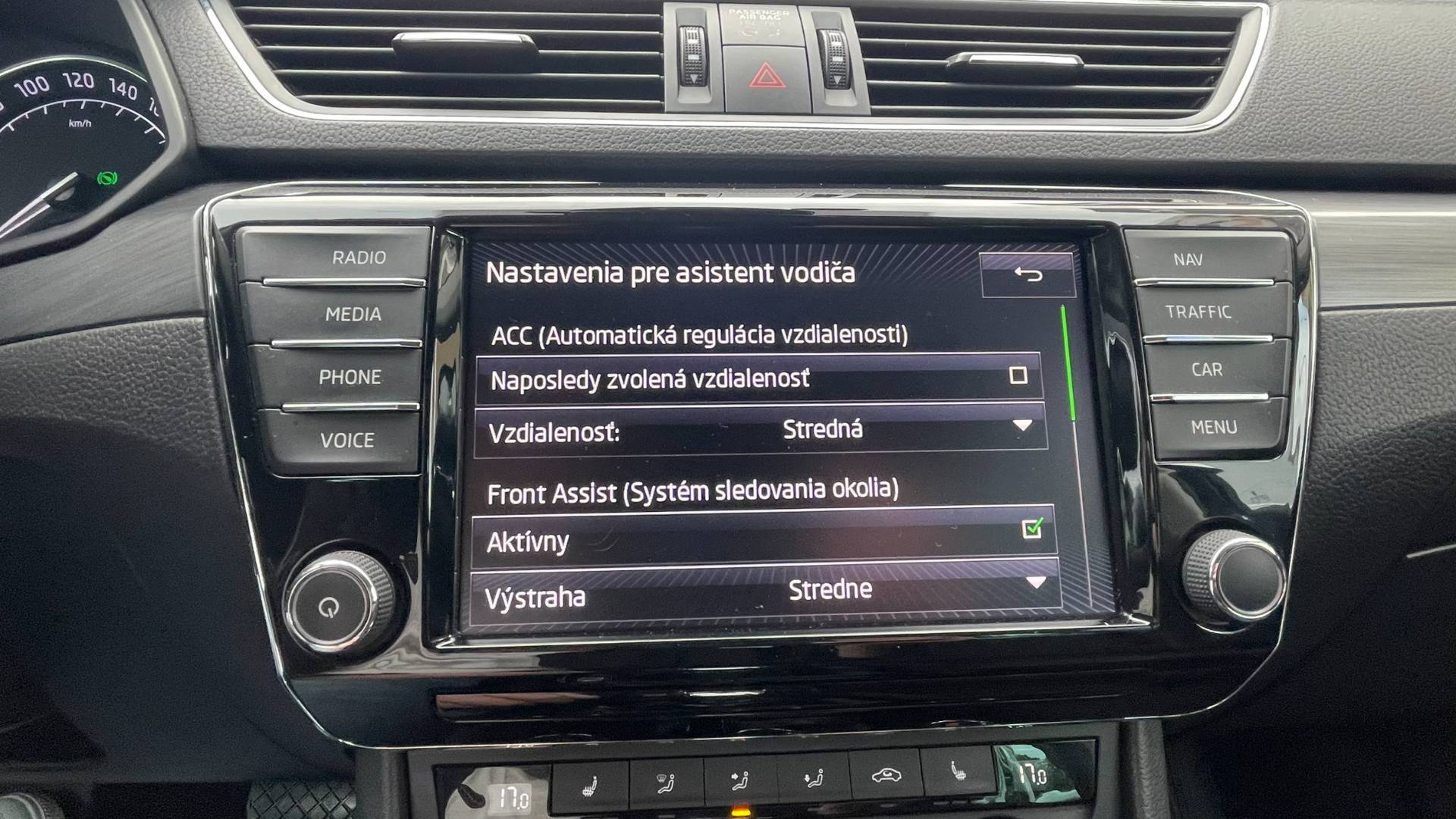 Škoda Superb Combi 2.0 TDI Style DSG EU6 – Obrázok 28