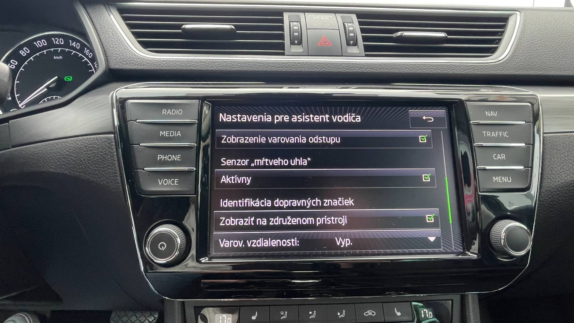 Škoda Superb Combi 2.0 TDI Style DSG EU6 – Obrázok 29