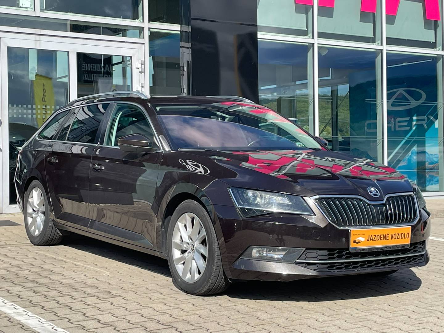 Škoda Superb Combi 2.0 TDI Style DSG EU6 – Obrázok 3