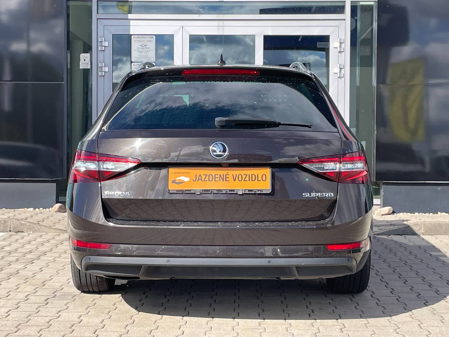 Škoda Superb Combi 2.0 TDI Style DSG EU6 – Obrázok 5