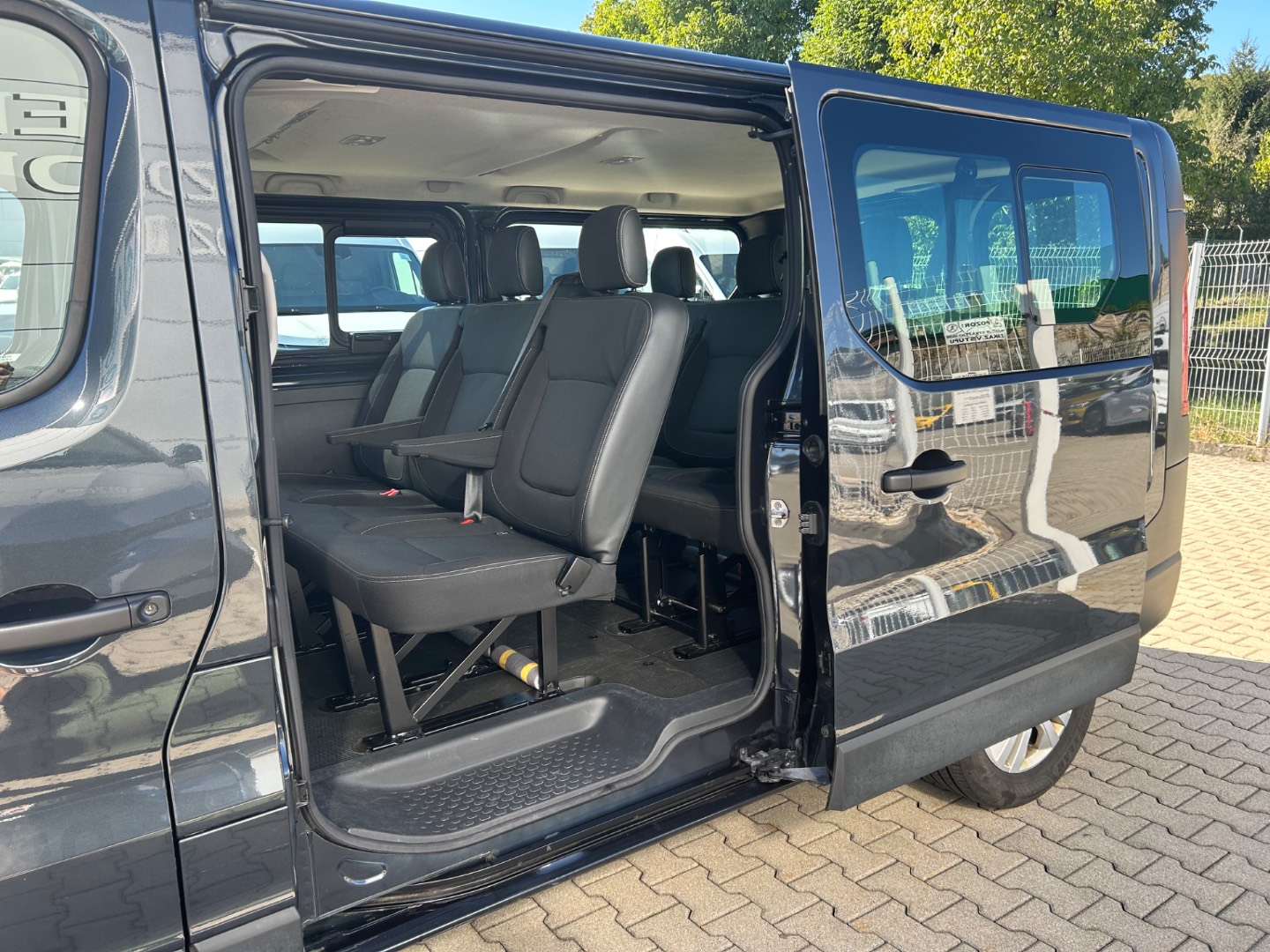 Renault Trafic L2 Equilibre Blue dCi 150 – Obrázok 7