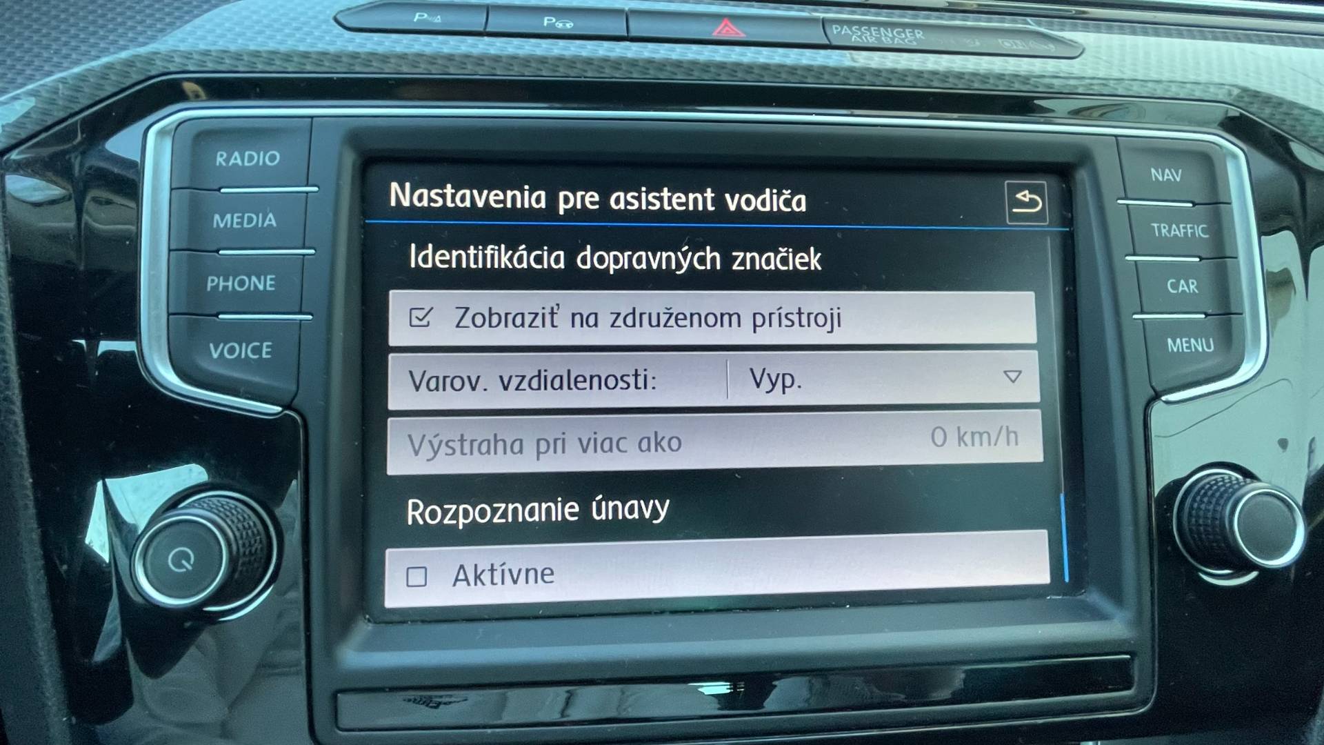 Volkswagen Passat Variant 2.0 TDI 190k Alltrack DSG 4x4 – Obrázok 29
