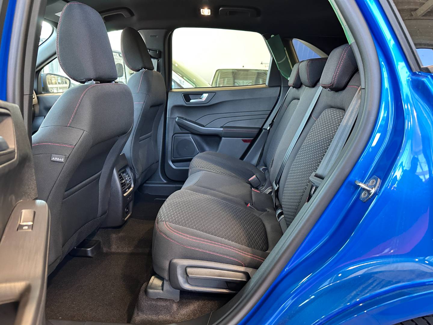 Ford Kuga 2.5 Duratec PHEV 225k ST-Line CVT – Obrázok 10