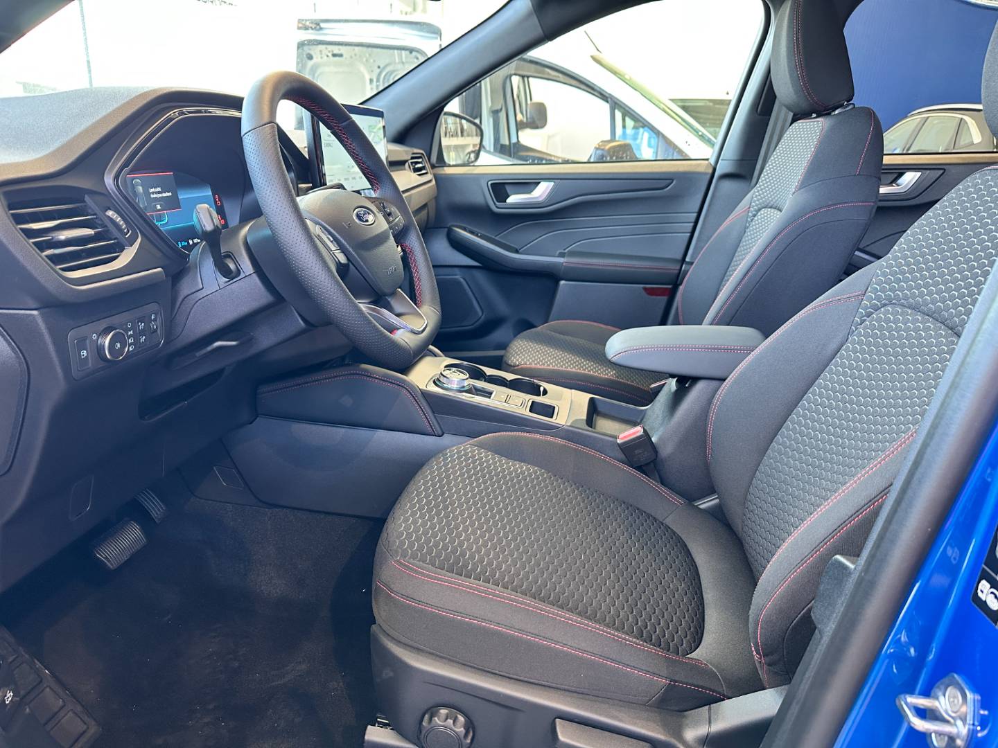 Ford Kuga 2.5 Duratec PHEV 225k ST-Line CVT – Obrázok 12