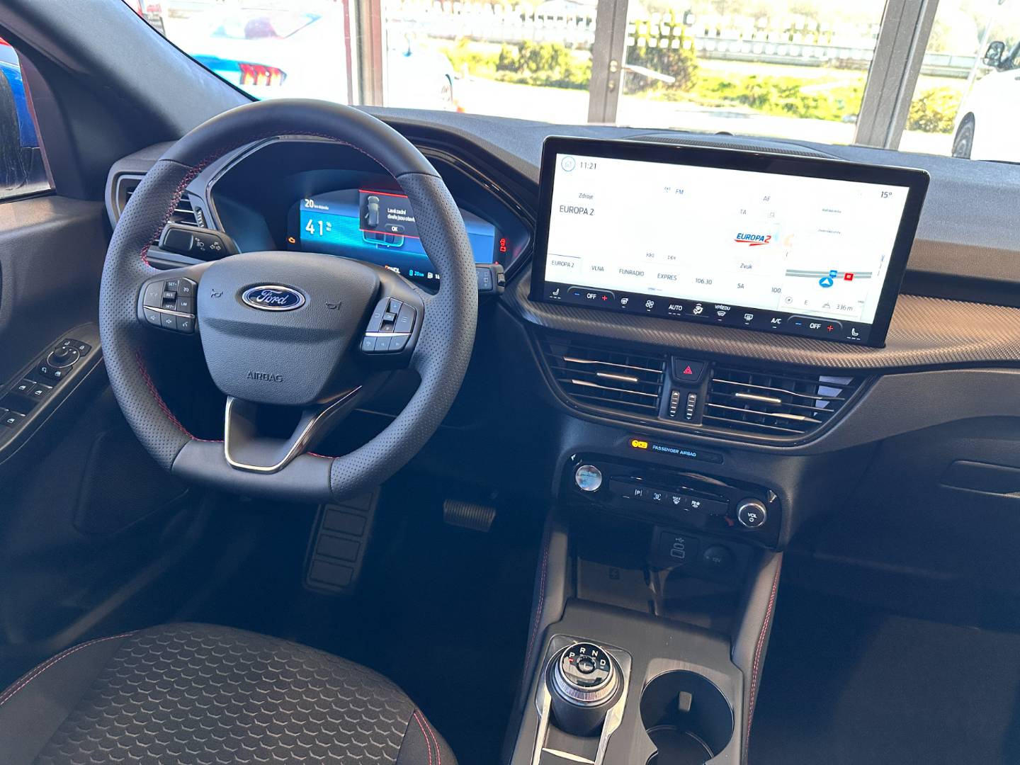 Ford Kuga 2.5 Duratec PHEV 225k ST-Line CVT – Obrázok 15
