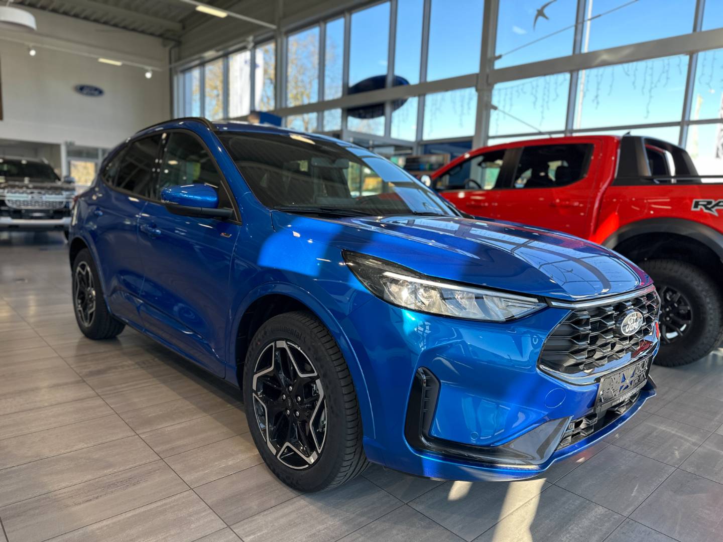 Ford Kuga 2.5 Duratec PHEV 225k ST-Line CVT – Obrázok 3
